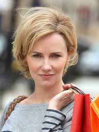 37 photos de coupes courtes à adopter sans faute au printemps ! Idees De Coupe Cheveux Courts Femme 50 Ans Pour Paraitre Plus Jeune