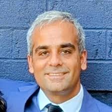 A year ago, while completing my Masters I developed the idea for an  educational app in Henrik Totterman, DSc class.