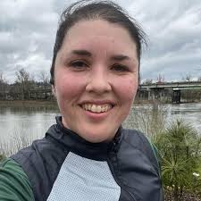 All our LifeSport Gal-entines (& @zeupagram ) rocking the VDAY 12k  Challenge! 💘🏃🏻‍♀️🫧 Where are our guys at?!😮‍💨 ✏️Don't forget to log  your points