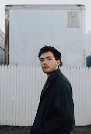 White man with black hair professions. 100 White Man Pictures Hd Download Free Images On Unsplash
