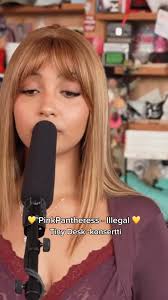 Ihastuttava duo emma & matilda julkaisevat riipaisevan debyyttisinglensä  Joku jonka sä haluut tämän viikon perjantaina ❤️✨ emma & matilda