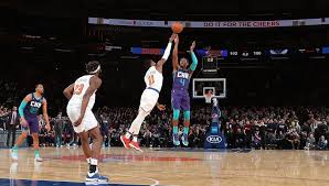 The line for saturday afternoon's game is set at 5.5 points, with the knicks listed as the favorite at home. Charlotte Hornets Vs New York Knicks Odds Pick Prediction 4 20 21