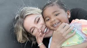You are so strong, you made that look so easy! kim recently welcomed a daughter of her own, chicago, in january, and is thrilled that her and khloe's daughters are so close in age. Khloe Kardashian S Daughter Spotted In Her Commercial Debut