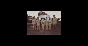 Tropez de o invazie a unor extratereștrii însetați de ulei de motor. Le Gendarme Et Les Extraterrestres 1978 Un Film De Jean Girault Premiere Fr News Date De Sortie Critique Bande Annonce Vo Vf Vost Streaming Legal