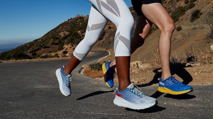 Top 5 dòng giày chạy Hoka tốt nhất cho bạn - Authentic-Shoes