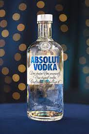 Phonebackgroundsvideos Season Shine Make The Season Shine Make The Season Shine Absolut Vodka Absolutvodkaus Absolut Hol Absolut Vodka Vodka Packaging Vodka