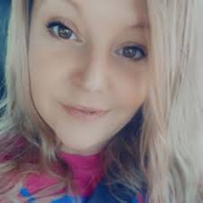 F.U.C.K. Your Insecurities!: The No-Bullshit Guide to Stop Doubting  Yourself, Be Who You Are, and Do What You Want : Young, Deante: Amazon.sg:  Books