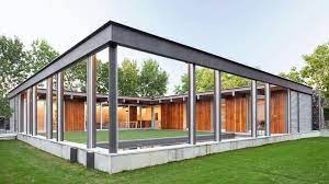 It wants to be a refuge of peace and quiet in the bustle of modern life. An Open Air House Arnau Estudi D Arquitectura Archdaily