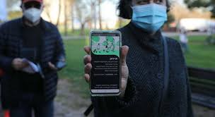 Come avevamo riportato in un nostro articolo precedente, il certificato. Pass Vaccinale O Certificato Verde Per Gli Spostamenti Cosa E Come Funziona Chi Puo Ottenerlo E Dove Richiederlo Chi Lo Falsifica Rischia Il Carcere