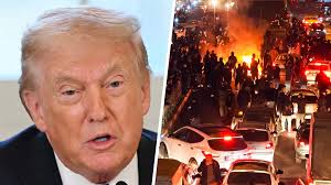 Trump to Iranian protestors: 'Help is on its way'