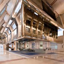 La première banque que vous allez aimer. Banque De France Paris Moatti Riviere