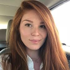 Anastasia Knapp's Instagram, Twitter & Facebook