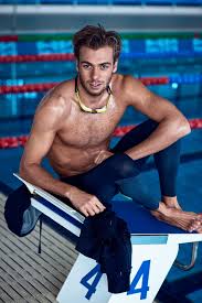 Gregorio paltrinieri is an italian competitive swimmer. Swimming 3 On Behance