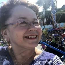 A to Z Funny Fables All in Alliteration: Plus Plenty Of Pretty Pictures