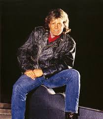 Catch oder die resteverwerterin, blue system, my bed is too big, brother louie, senorita, atlantis is calling (s.o.s. Dieter Bohlen Photos 7 Of 48 Last Fm