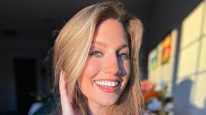 Olivia Platt's Instagram, Twitter & Facebook