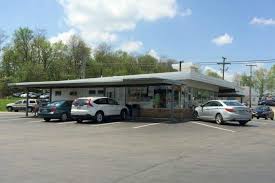 These 6 Ohio Drive In Restaurants Are Fun For An Old Fashioned Night Out Ohio Travel Ohio Destinations Ohio
