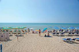 Bilocali in palazzine su due piani, trilocali e monolocali su un unico livello, si. Casa Guidi Appartamenti Castiglione Della Pescaia Toscana Cod 2637