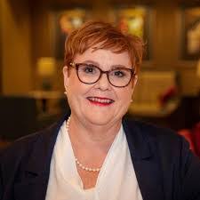 Margo Otto's Instagram, Twitter & Facebook