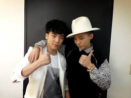 Dieters with smartphones have a wide selection of apps to help count calories and track progress. G Dragon On Twitter G Dragon Seungri Bigbang