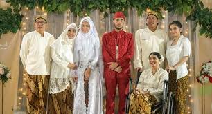 Jun 10, 2021 · setelah didapat data yang pasti, ungkap dia, pihaknya akan menjamin kesehatan, pendidikan hingga jenjang sma sederajat. 10 Judul Film Indonesia Yang Mengangkat Tema Pernikahan