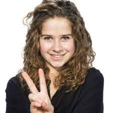 I wonder if we could get in the top 10 click to vote.laura tesoro. Laura Tesoro To Represent Belgium At The 2016 Eurovision Song Contest Eurovisionary Eurovision News Worth Reading