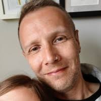 2600+ "Dennett" profiles