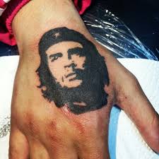 Che Guevara Tattoo Handtattoo Tattoos Tintenfieber Pinterest Che Guevara Tattoo Aztec Tattoo Tattoos