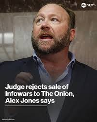 Lance Griswold's Instagram, Twitter & Facebook