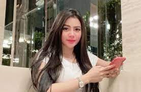 Tisya erni juga mengaku punya bukti chatting dengan sule. Xlxxmhpz36o8hm