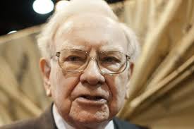 Warren Buffett's Berkshire Hathaway targets commercial insurance clients