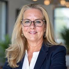 Honored. Grateful. Committed. Last night, I was truly blessed to stand  among incredible entrepreneurs and philanthropists, receiving recognition  for something that has always been second nature to…