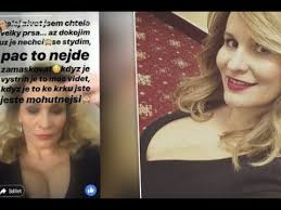 Zpěvačka monika absolonová (44) vypadá skvěle. Monika Absolonova Nevi Co S Prsy Sen Se Zmenil V Nocni Muru Youtube