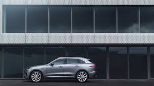 Jaguar f pace black interior. 2021 Jaguar F Pace Debuts Cleaner Styling And Refreshed Interior Slashgear