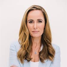 Kate Brinks's Instagram, Twitter & Facebook