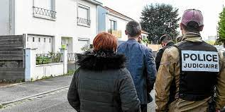 Six degrés de.chroniques page des libraires accueil > auteurs > caouissin 6. Bretagne Affaire Troadec Hubert Caouissin Repete Ne Pas Etre Venu Pour Tuer Le Telegramme
