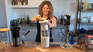Some of the most common areas are fatigue, joint pain, digestive problems, respiratory problems, and many other things. Trick So Benutzt Man Den Morser Vegan Milker Youtube