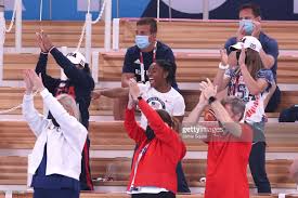Jul 27, 2021 · simone biles, who shocked the olympic world tuesday when she pulled out of the u.s. Idnczlokzcxcfm