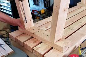 Attach it using a kreg jig, or by drilling through the legs into front/back boards with 4. Modern 2x4 Bench Diy Tutorial Plans Girl Just Diy