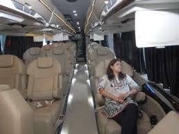 Among them, few of the famous and popular express bus operators like grassland, aeroline and first coach offer almost hourly trip between singapore and kl. Singapore To Kuala Lumpur Bus To Kuala Lumpur To Enjoy The Vacation Trip