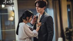 Lee da hae (born byun da hye) is a south korean actress. Netflix S Tale Of The Nine Tailed Season Finale Explained
