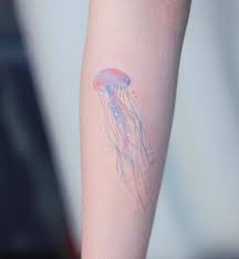 Studiobysol Saegeemtattoo Studiobysol Koreantattoo Koreantattooshop Colortattoo Watercolortattoo Jellyfishtat Jellyfish Tattoo Mini Tattoos Tattoos