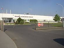 With around 33,800 employees worldwide, showa denko group has many business units, including petrochemicals, chemicals, electronics. Showa Denko Wikipedia