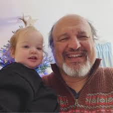 Which celebrity attended Arbutus Junior High School and Lansdowne High  School?