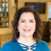 Victoria Connor (@Vicguyver)