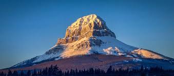 Happy New year from Crowsnest mountain, Alberta Canada! : r/hiking