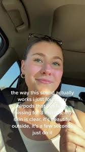 Pamela Kinder's Instagram, Twitter & Facebook