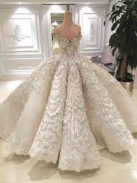 Pin By Ann Pag On Robes Mariages Soiree Ball Gowns Wedding Wedding Dress Styles Bridal Gowns