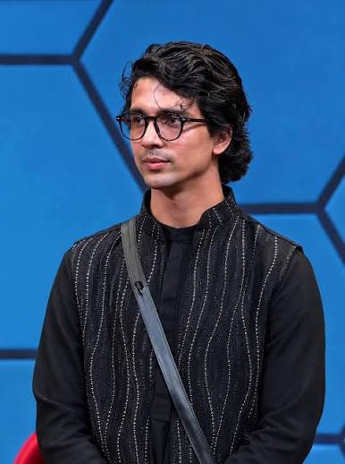 Niranjan Mondal (@laughtersane) • Instagram photos and videos