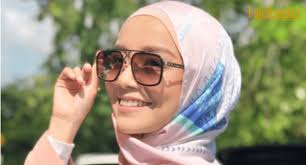 Bagaimana perut orang serumah tetap terisi setiap hari. Tip Pilih Kaca Mata Ikut Bentuk Muka Supaya Tudung Tak Kembang Wajah Tak Nampak Pelik Barulah On Point Hijabista